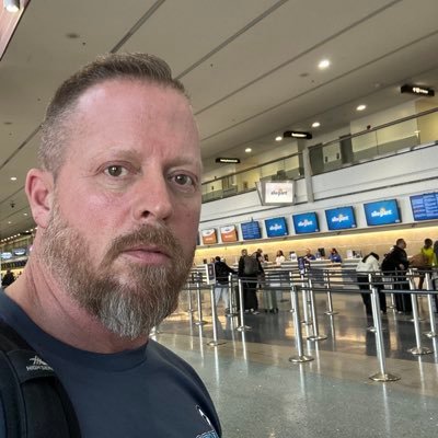 hlk_smsh's profile picture. 