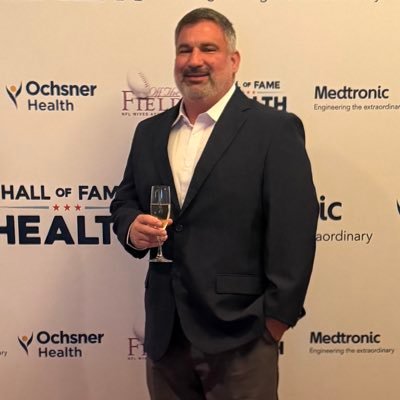 #Saints Fan - #EMCElect, #vExpert,#CiscoChampion, and 1 of the few who doesn't claim to be a SM Expert. Tech Marketing for @StorMagic