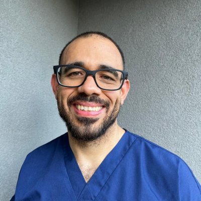 Médico especializado en Nutrición. Ayudo a pacientes con Diabetes, Hipertensión, y Trastornos Tiroideos a optimizar su salud con hábitos alimenticios.