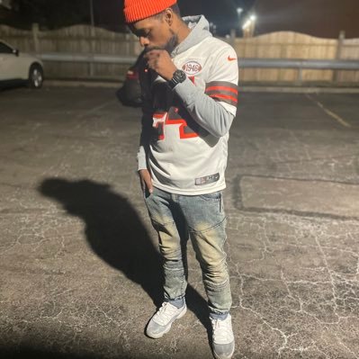 STMaverick_1's profile picture. 🦂10:29 Author•Creative Creator•Artist ~Check out #SantaAndTheTorch🎅🏾 it’s a great and entertaining piece by yours truly 💯 🚨HIT THAT LINK🚨 @SpeakYoPiece