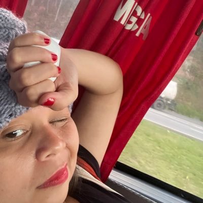 alaneeumesma's profile picture. :)