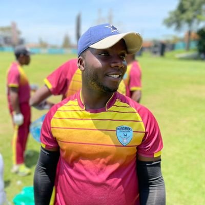 KakandeI7353's profile picture. 