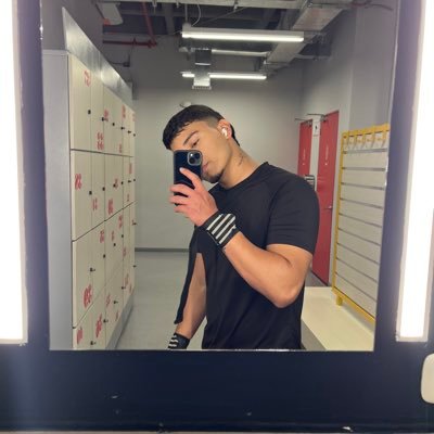 Sígueme en Instagram..                           https://t.co/OPE01VFBVJ.    😝