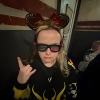 hayls 🍓 (@mutualsmith) 's Twitter Profile