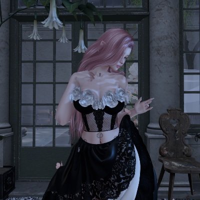 BereniceAiganz's profile picture. * Décadence Blanc Blue * La cour cloîtrée
耽美主義の書庫 : Bibliothèque de l’Esthétisme