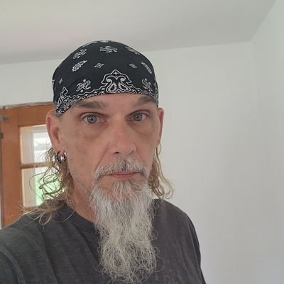 TwitchW1971's profile picture. proud American, willing to defend this great nation against all enemies