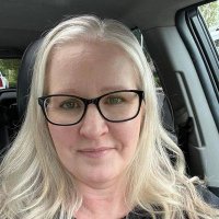 Zoey (@zoey184575) 's Twitter Profile