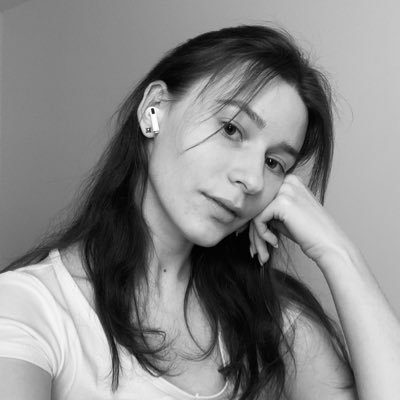 julialukashuk_'s profile picture. making thoughts visible