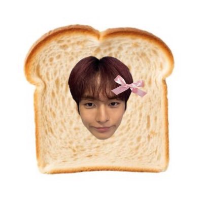 odebread's profile picture. for xdiz #오드 #ode all baked from the oven 🍞