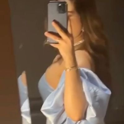 yasir_yt7's profile picture. عمه و أحياناً قحبه و رخيصة 😍👄 لا تحاول تراسلني في الخاص رح تبلع بلوك 🖕🏻🫦