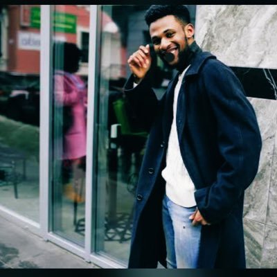 Finance 📊 MSc 🤝PhD 🔜. Just here to spill my thoughts, not bothering anyone. This account would be like my social media diary 📔. Big fan of 🏀 & ⚽️. Enjoy!