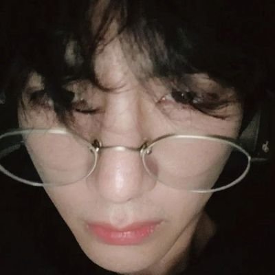 lovezbun's profile picture. i love reading