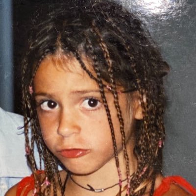 eeugextini's profile picture. 🌅 Nuestra canción se acabó de la nada 🌅
