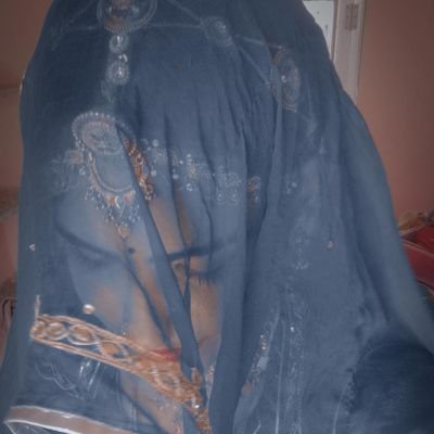Jaatni_Gaytri05's profile picture. वक्त तू कितना भी परेशान कर ले मुझे लेकिन याद रख किसी मोड़ पर हम भी बदल देंगे तुझे....