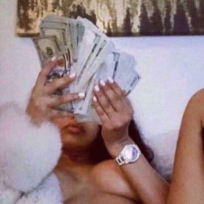 _Prettykittyxx's profile picture. 29 Bi Single | NYC 🗽 | secret page 🤫| Looking for a girl bestie ✂️👅💦| DMs are open for GIRLS ONLY🌈