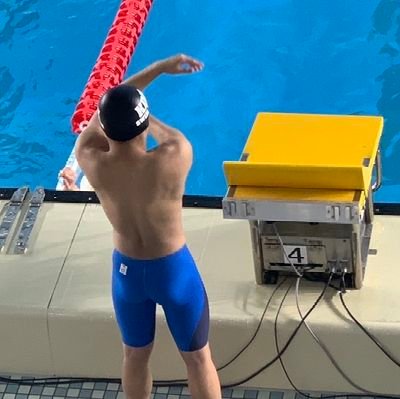 ZaMQW0FAhXuJDyK's profile picture. 眠