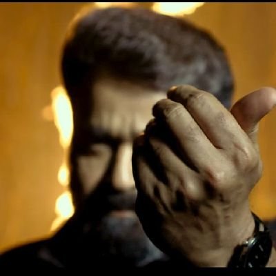 𝐌𝐨𝐯𝐢𝐞🎥 𝐜𝐫𝐢𝐜𝐤𝐞𝐭🏏@mohanlal💙 @actorvijay💙 𝐃𝐡𝐨𝐧𝐢💙