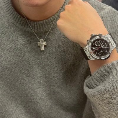 最近副業(アフィリエイト)を始めました!!スマホで簡単に始められるので一緒にできる仲間を募集してます! すごい人だと月収500万の方もいます、。 法律面も問題なくネズミ講じゃないので安心してください!!気になる方メッセージ待ってます