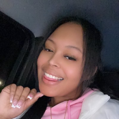 27. theBOYSmom 💙💚. born in the 90s , TRAP BABY IG : imreal_idgaf_ shit to lose & nothing to prove ✌🏽