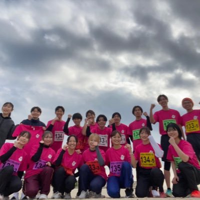 yputafclub's profile picture. 山口県立大学陸上競技部です！ 普段の練習の様子や、記録会・合宿の情報、小ネタなどをツイートします🏃🏻‍♀️初心者大歓迎です👀(大学から始めた先輩もいます！)毎週月・木曜日18:30～県大グラウンドで活動中！