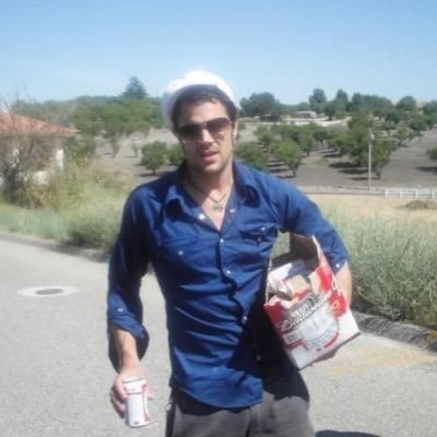 R0mant1callyurs's profile picture. this acc is a joke lmao idk why I still have it PLUS into diff fandoms soo, 19!! 18+!!