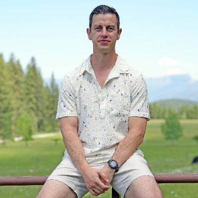 MichelleRe52816's profile picture. Dreams, instead of living