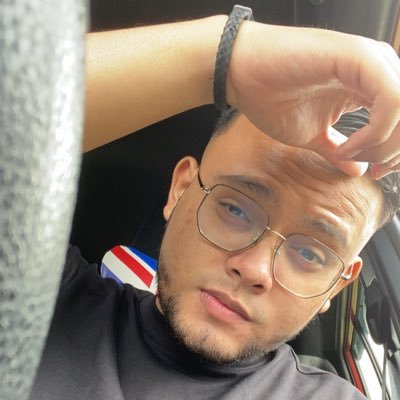 criticosKing's profile picture. 🧗🏻‍♂️🌊🏄🏻