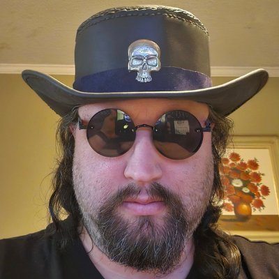 gothic_sin2000's profile picture. Havent DJed in years so had to change it. Now i do CGI and VFX lots of fun. 
Space nut Star Citizen Fanatic lol any this else you wana know just ask