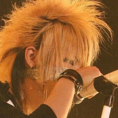 母をうつ病と #慢性血栓塞栓性肺高血圧症 で20年の介護の末 亡くしました🪷R7.1 父が癌宣告から2週間 亡くなりました🪷自分の心を文字にして紡いでいきます🪷 #複雑性PTSD 🪷#REITA 永遠に🪷