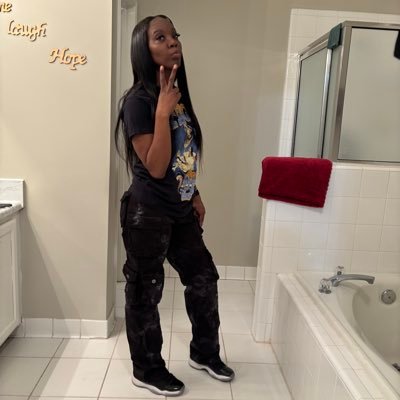Bio for what?! They think they know me anyway! 🤷🏽♀️