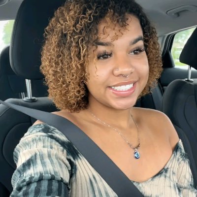 softleee42's profile picture. be honest