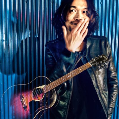 GibsonJ-45を掻き鳴らす歌うたい。猫が好き。小鳥が好き。散歩が好き。キャンプが好き。そしてギターと写真はもっと好き。人間の好奇心と可能性、そしてその人が持っている怠惰性。ニセモノに対して笑える人、ダメなモノを持っている人に興味がある。https://t.co/H2mVvq011V