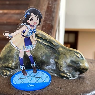 佐々木千枝担当フォトグラファー❕気軽に「ちえさが」って呼んで下さい🐰千枝ちゃんや他の小学生アイドル達(のアクスタ)と一緒に、色んな場所に行っては写真を撮っています📸千枝ちゃん探しクイズを開催しています❕毎日お昼の12時〜13時の間に出題するので、是非参加してみてくださいね❕❕みなさん、よろしくお願いします🙇♂️