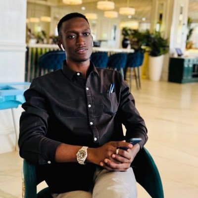 Projects director EMCARE CRWE Assistant Projects rotaract victoria univesitry Minister of off campus and community affairs Victoria University🆘