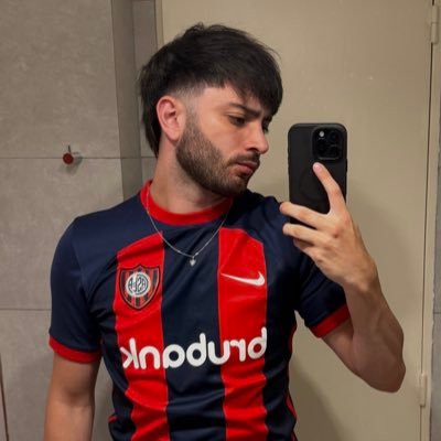 Hincha de San Lorenzo y Messi. Vi a mi club campeón de América y a mi país campeón del mundo