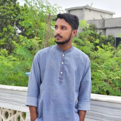 MdNomansr4's profile picture. I am a little football fan and a little traveler