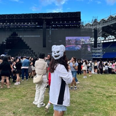 marineilbee's profile picture. Proofs: #marineilproofs Budols: #marineilmails