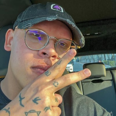 Jason5183916261's profile picture. ɢᴏᴅ ғɪʀsᴛ🕊 ᴘʀɪᴠᴀᴛᴇ ғɪɢᴜʀᴇ!📲 ᴄᴀʀs🏎, ᴄʜᴀʀᴛs 📈,ʟɪғᴇsᴛʏʟᴇ 🌴 💻ᴇxᴘᴇʀᴛ ɪɴ ᴄᴀsʜᴀᴘᴘ ᴛᴜʀɴᴏᴠᴇʀ/ ᴄᴇᴏ🐺🇯🇲🇺🇸 💰📍ʜᴇʟᴘɪɴɢ ᴏᴛʜᴇʀs ᴛᴏ ᴀᴄʜɪᴇᴠᴇ sᴜᴄᴄᴇss ᴅᴀɪʟʏ.