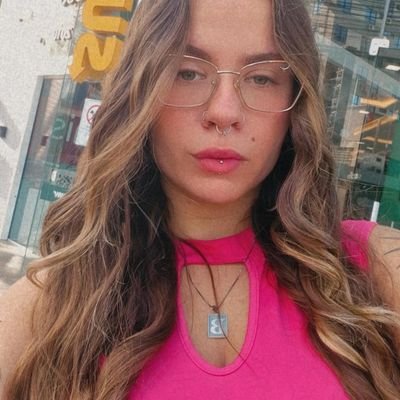 biahansel's profile picture. beyonce minha religião 

                                          universo meu guia 11:11