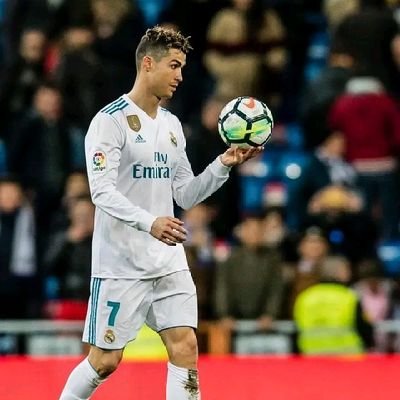 Chelsea fan and Cristiano Ronaldo is my #GOAT