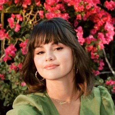SelenaGome79678's profile picture. 