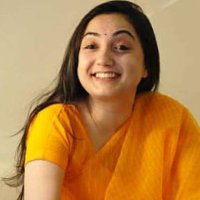 नैना दास (@24_arya_) 's Twitter Profile