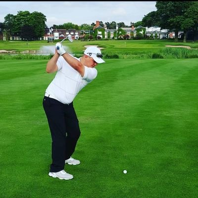 assistant greenkeeper @atherstone golf club.
player for VFL PETERBOROUGH/ RWB