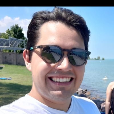 AI solutions builder. Clean code enthusiast. Nice design enjoyer. Beer mugs collector.