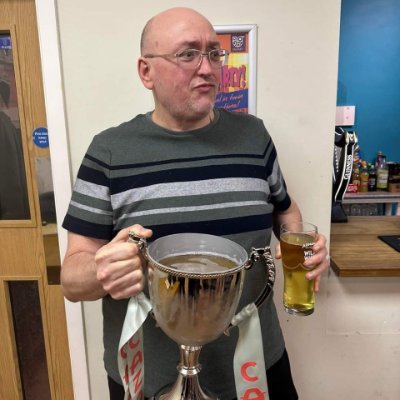 Gildo180's profile picture. Yeah just pour it straight into the trophy, mate | Parody | Obviously