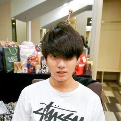 jeikeyw97's profile picture. bts and money