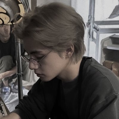 linljnnnnnn's profile picture. fck