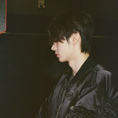 ashteirope's profile picture. 25+ || Coffee, a cigarette, and the rain—his kind of peace.