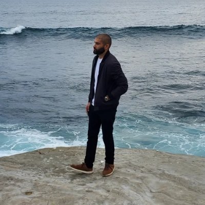 Ashkan9292's profile picture. 