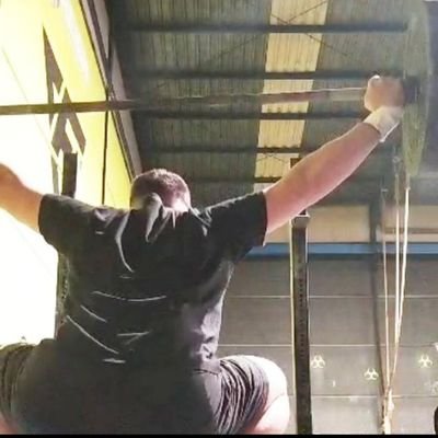 Graduado CAFD —
Máster Alto Rendimiento Deportivo —
Doctor en Ciencias del Deporte.
Toma de decisión y adquisición de habilidades motoras